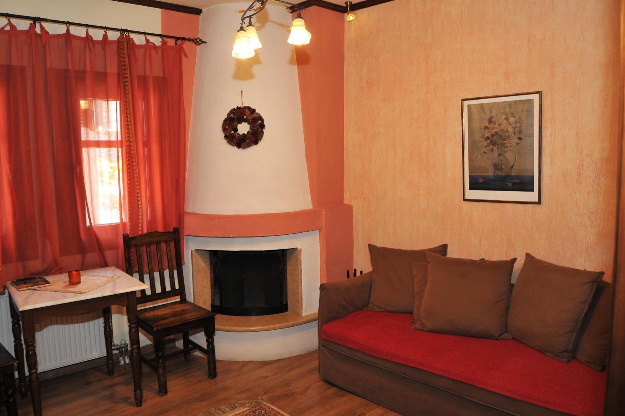 Archontiko Mesohori Meteora Hotel กาลัมปากา ภายนอก รูปภาพ