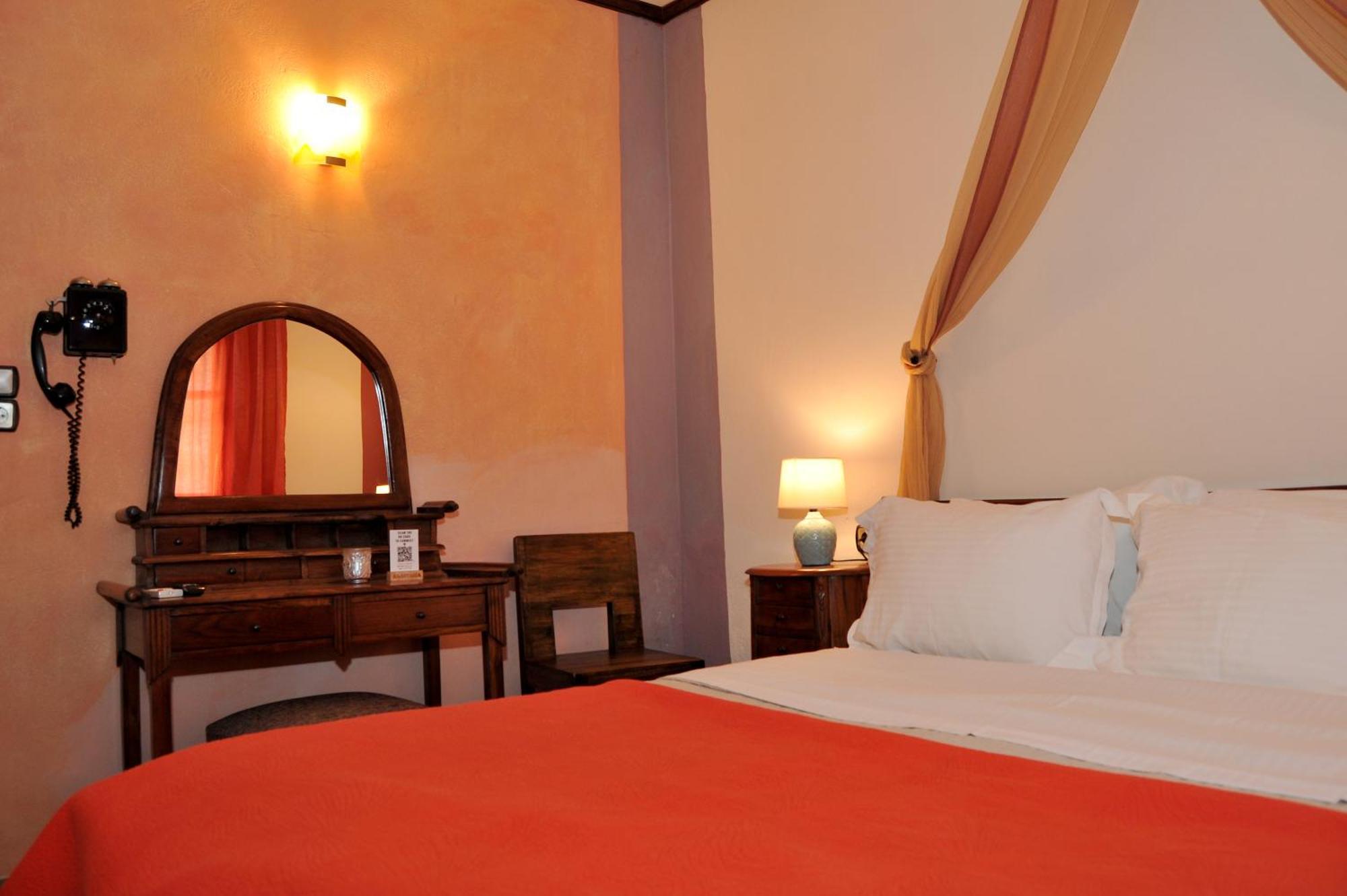 Archontiko Mesohori Meteora Hotel กาลัมปากา ภายนอก รูปภาพ