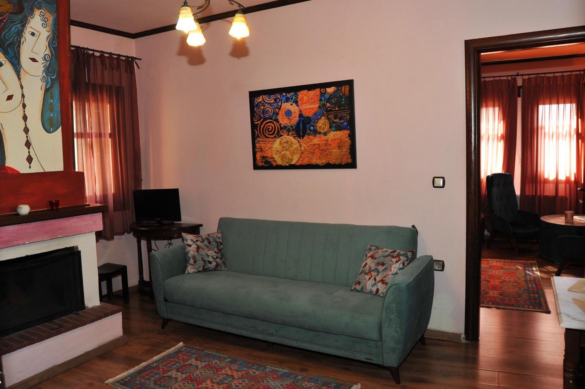 Archontiko Mesohori Meteora Hotel กาลัมปากา ภายนอก รูปภาพ